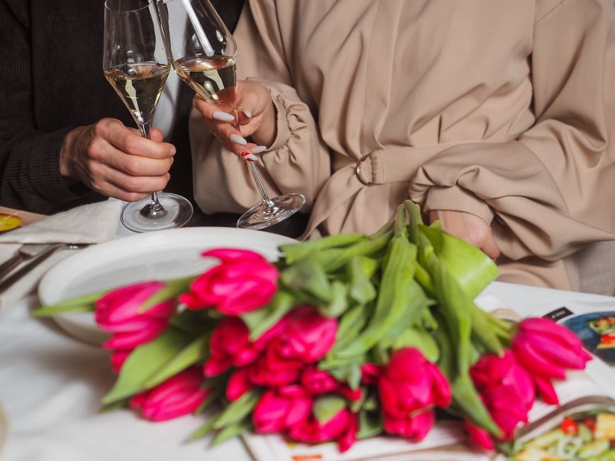 Jak przygotować kolację romantyczną w stylu restauracyjnym